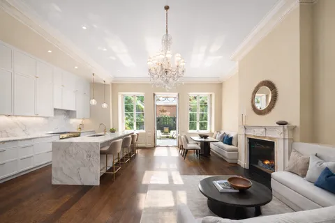 $14,500,000 | 46 East 71st Street | Lenox Hill