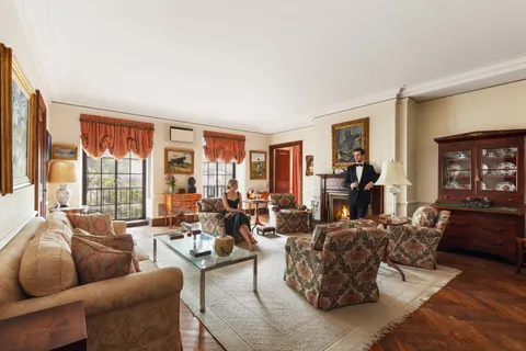 $2,750,000 | 136 East 79th Street, Unit 4B | Upper East Side