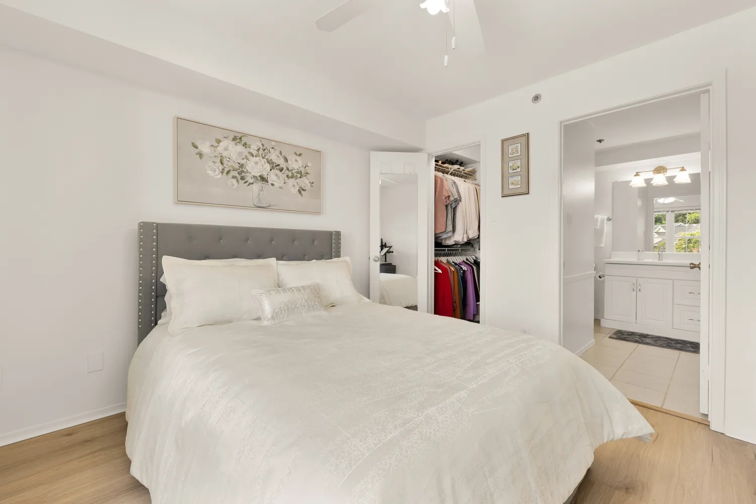 $275,000 | 3309 Wyndham Circle, Unit 3180, Alexandria, VA 22302