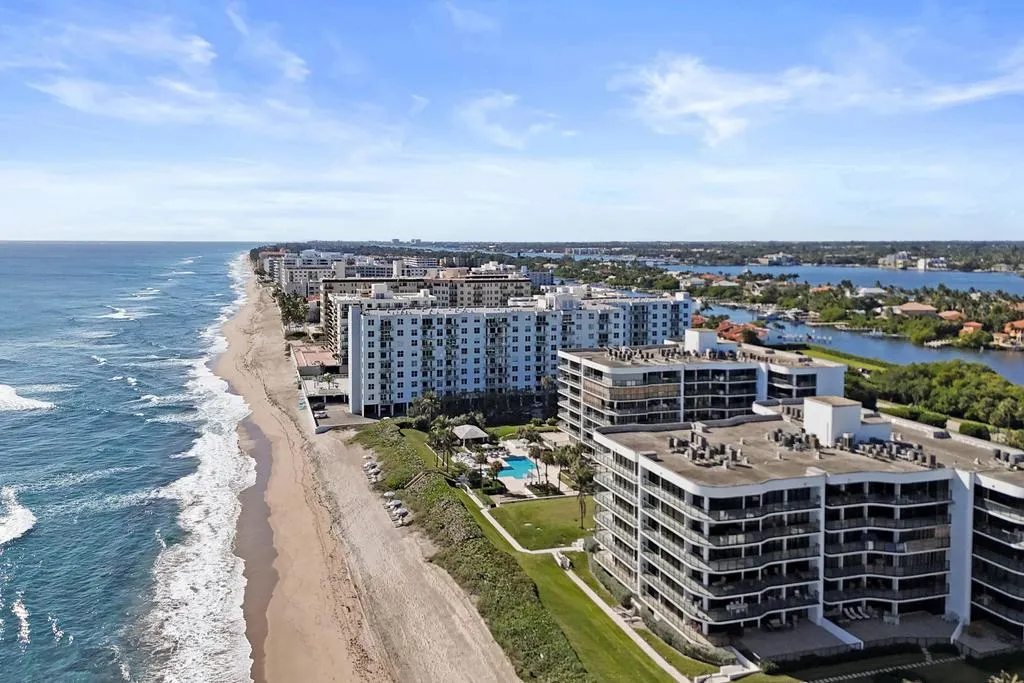 $1,199,000 | 3440 South Ocean Boulevard, Unit 105N, Palm Beach, FL 33480