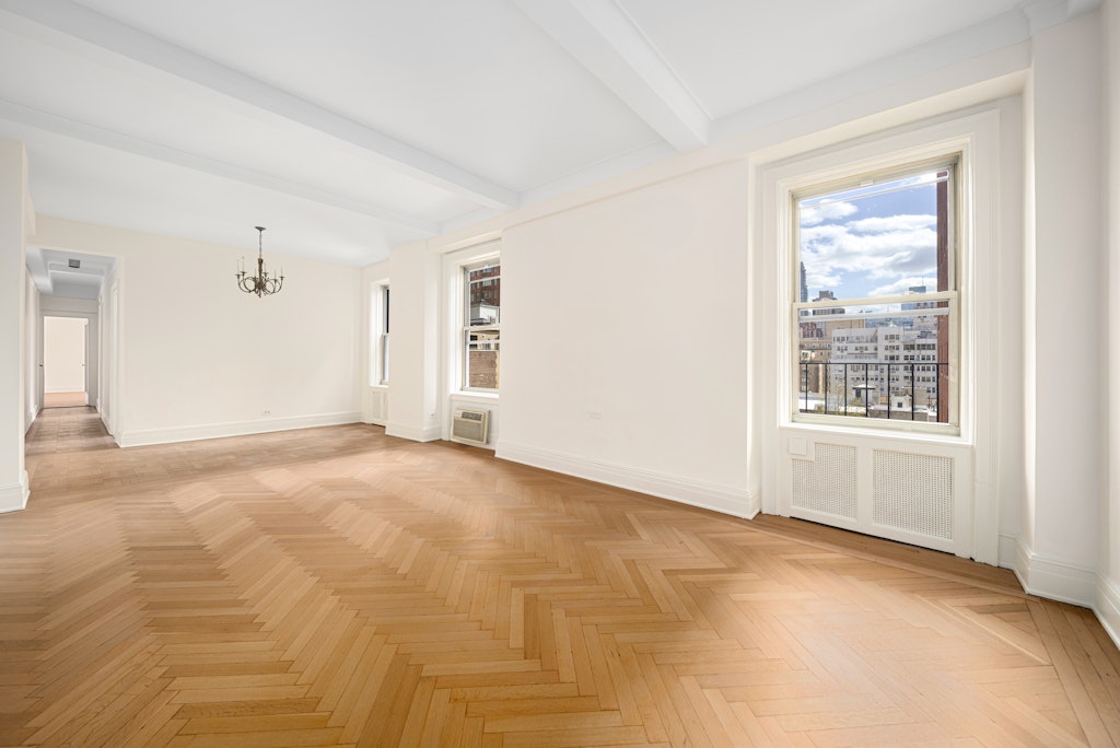 156 East 79th Street, Unit 9C Manhattan, NY 10075 - Photo 4 of 14