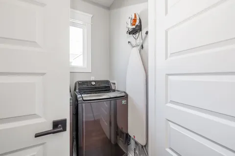 $899,000 | 5216 Illinois Avenue, Nashville, TN 37209