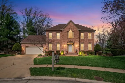 $1,199,000 | 5703 Barbmor Court, Alexandria, VA 22310