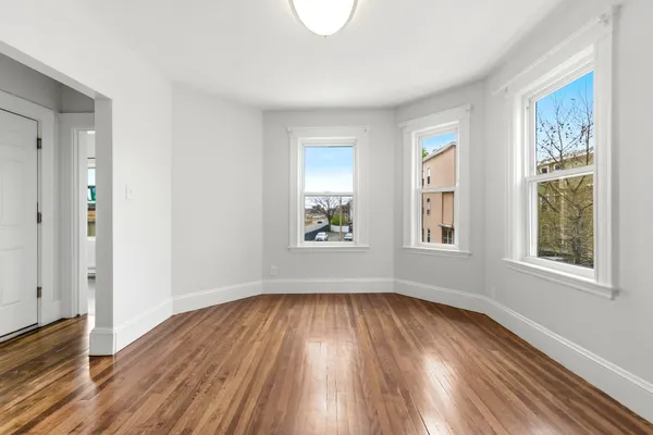 $620,000 | 20 Connecticut Avenue, Unit 2, Somerville, MA 02145