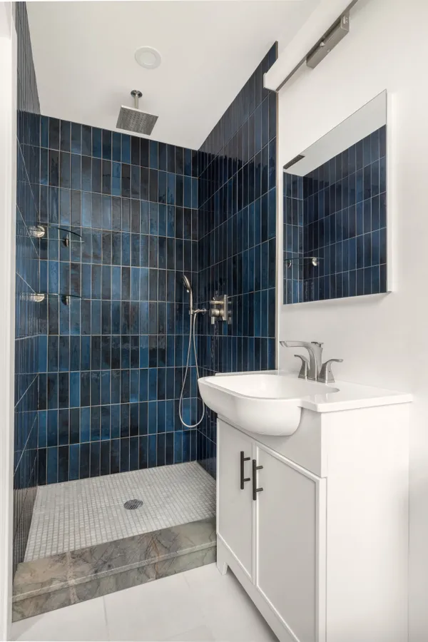 $3,300 | 151 East 20th Street, Unit 3A | Gramercy