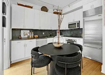$949,000 | 57 Front Street, Unit 502 | DUMBO