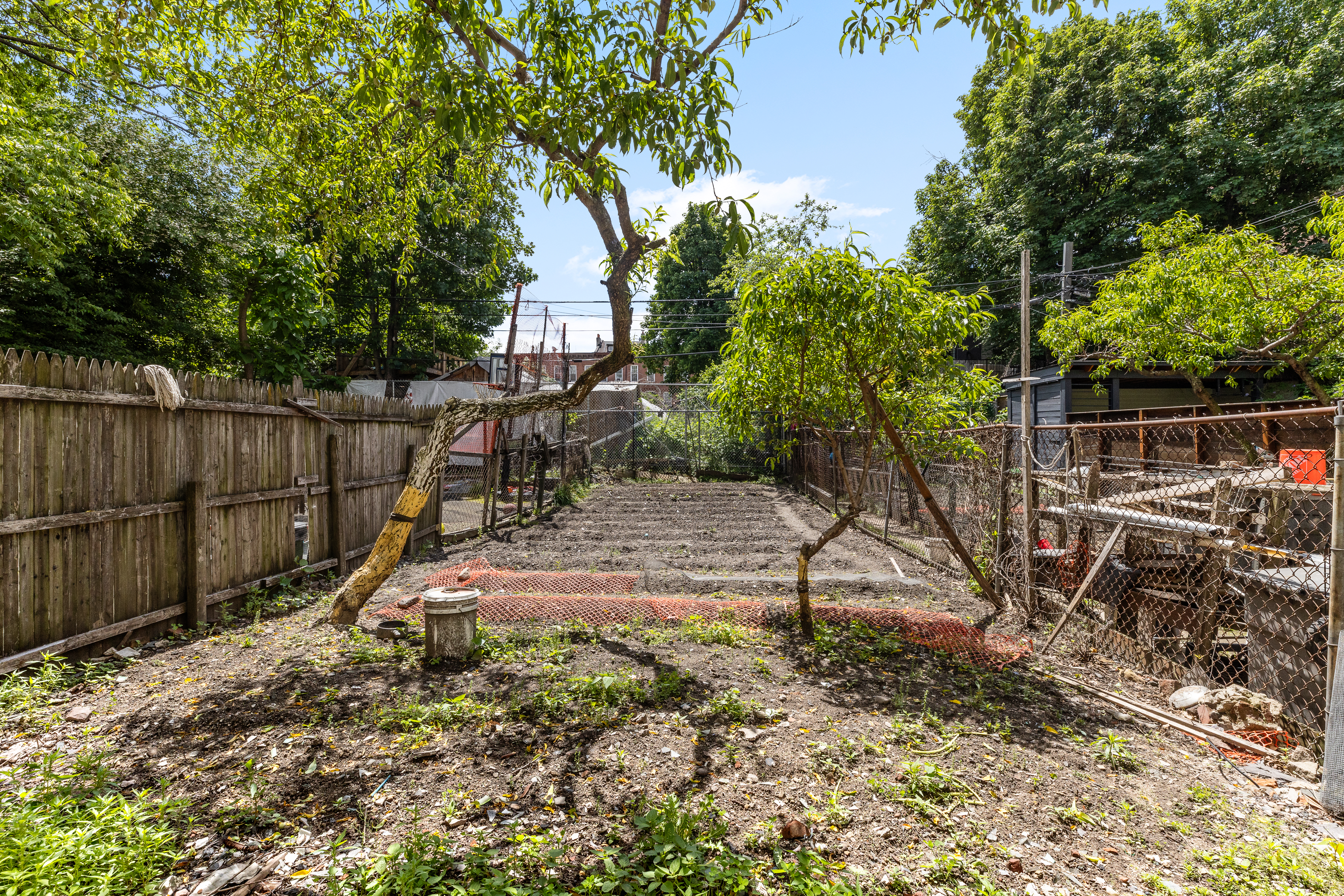 738 Lafayette Avenue Brooklyn, NY 11221 - Photo 4 of 12 a view of a entertaining space