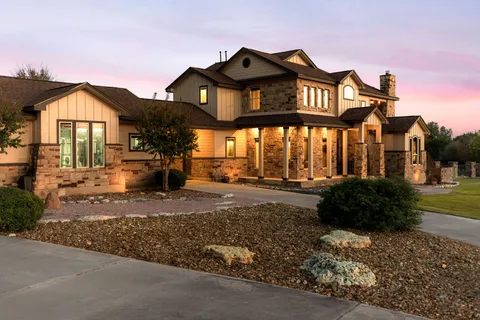 $1,285,000 | 309 Hacienda Place, Dripping Springs, TX 78620