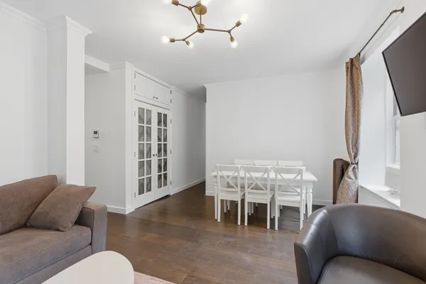 $5,000 | 25 Charles Street, Unit 1D | West Village