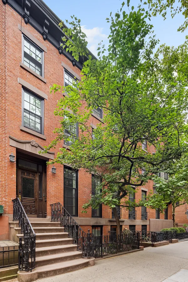 $5,700,000 | 145 Clinton Street | Brooklyn Heights