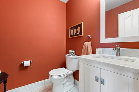 $565,000 | 115 LYNTHWAITE Farm Lane, Wilmington, DE 19803