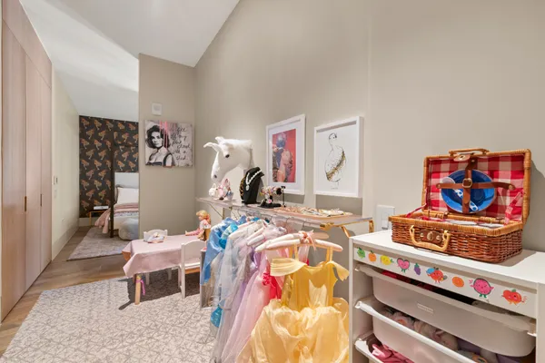 $5,350,000 | 49 Chambers Street, Unit 8E | TriBeCa