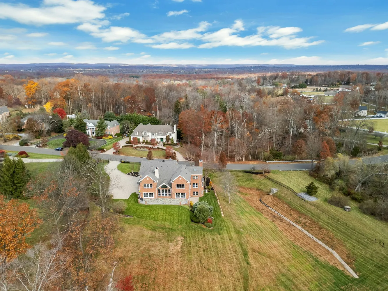 $2,385,000 | 3 Kensington Court, Warren, NJ 07059