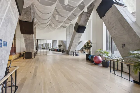 $799,000 | 11 Hoyt Street, Unit 14M | Downtown Brooklyn