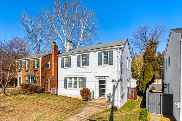$1,325,000 | 3643 Alton Place Northwest, Washington, DC 20008