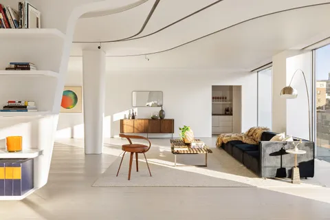 $10,000,000 | 12 East 12th Street, Unit 9NS | Greenwich Village