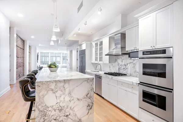 $26,995 | 354 Broadway, Unit 3 | TriBeCa