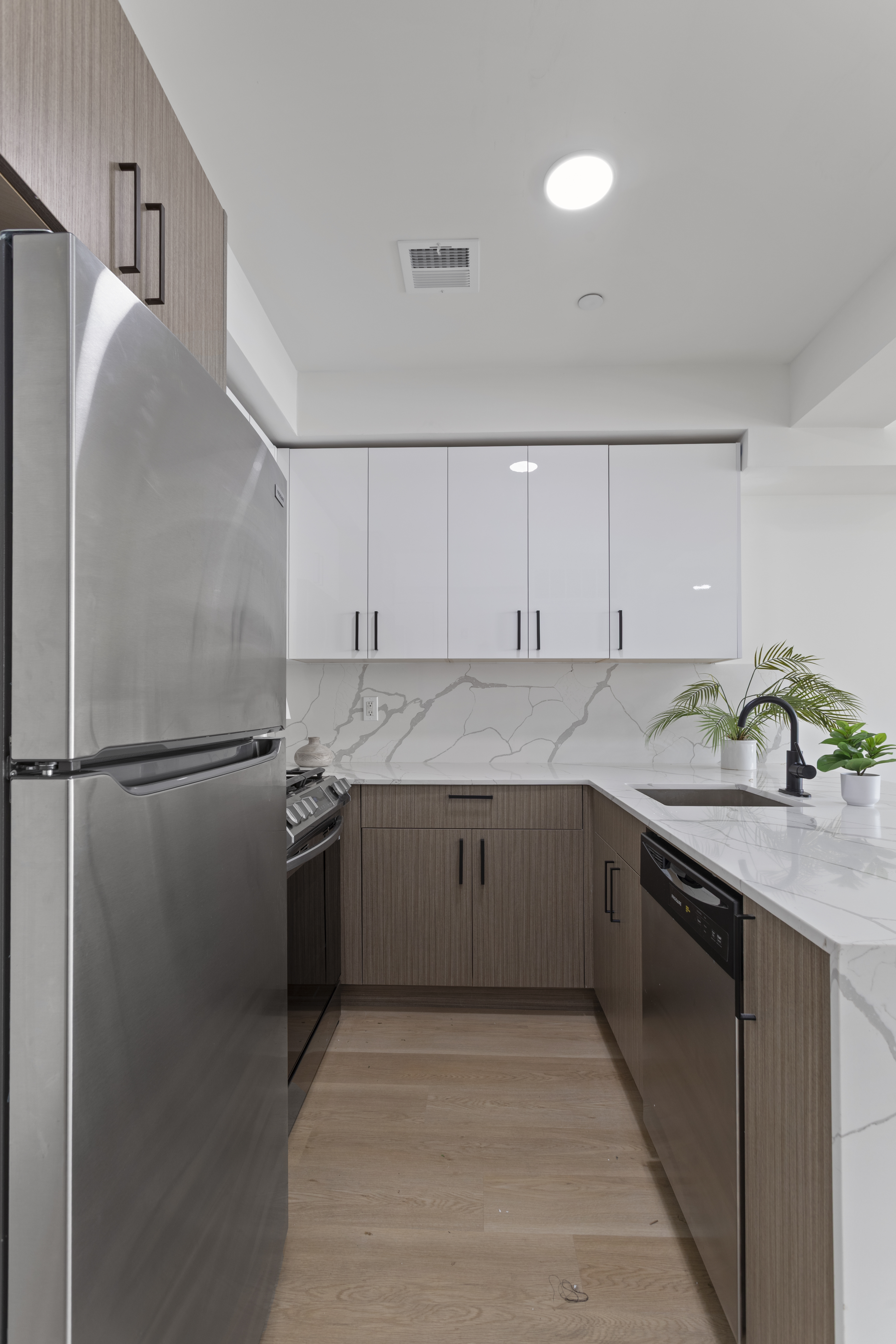 3144 Emmons Avenue, Unit 203 Brooklyn, NY 11235 - Photo 2 of 11