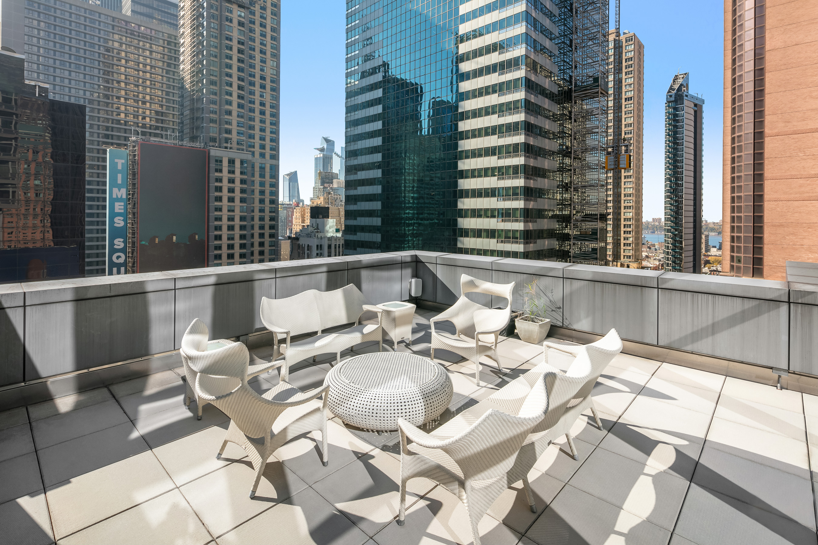 1600 Broadway, Unit PH1C Manhattan, NY 10019 - Photo 6 of 13