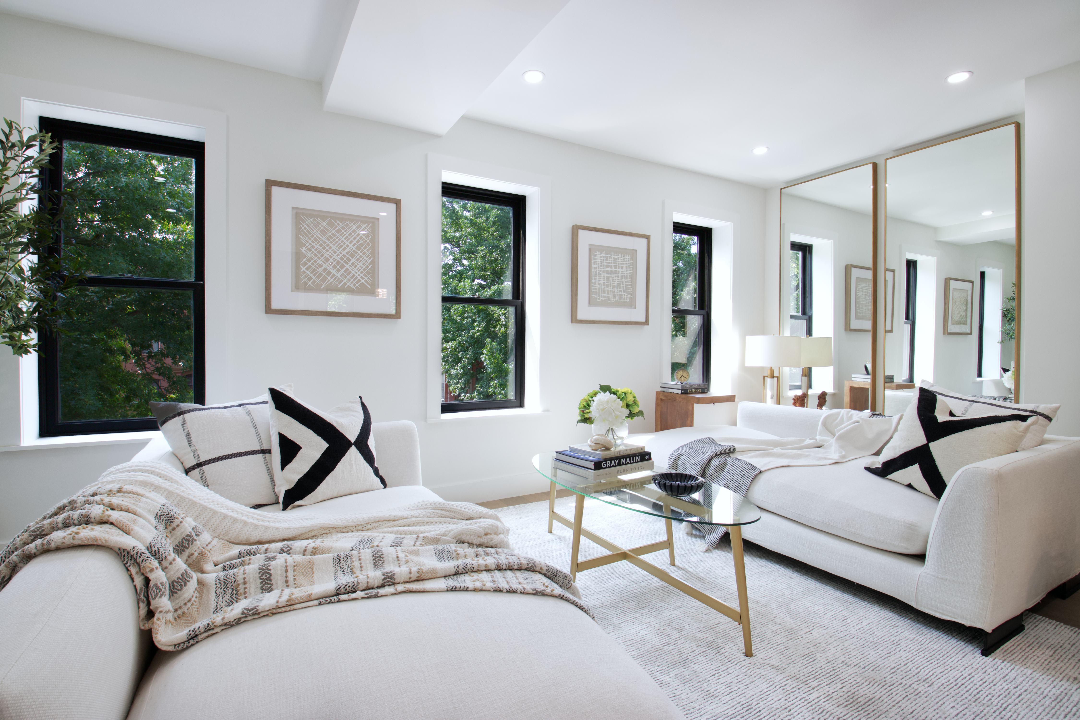 255 Macon Street Brooklyn, NY 11216 - Photo 21 of 36 a living room with furniture and a window