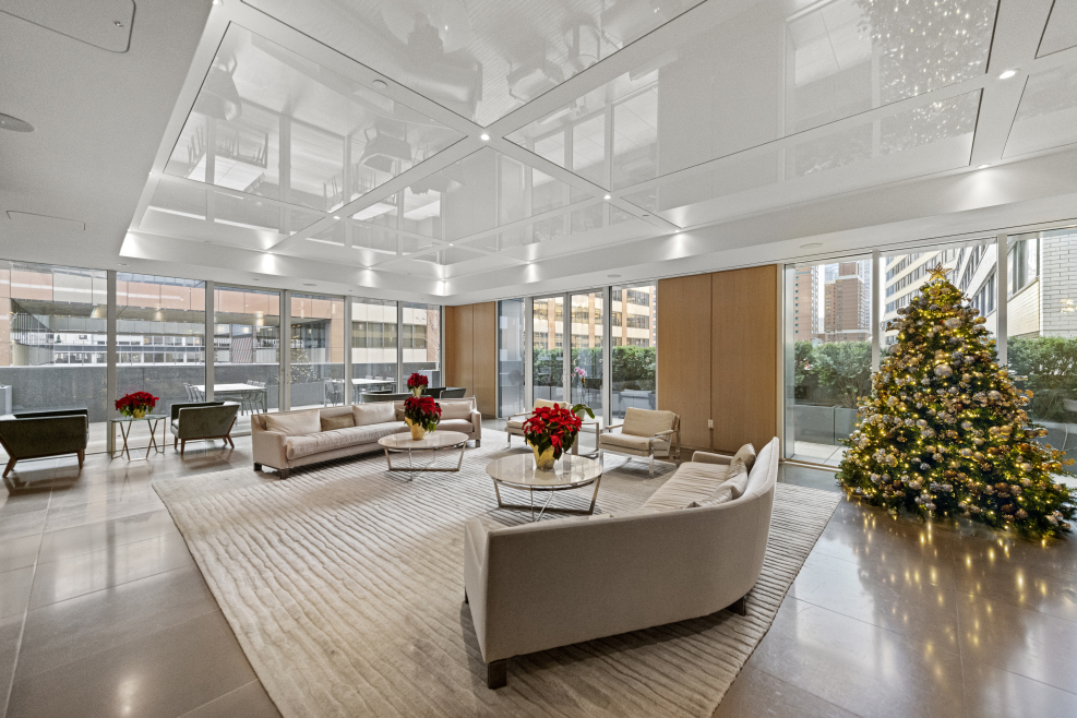 135 West 52nd Street, Unit 34A Manhattan, NY 10019 - Photo 19 of 26