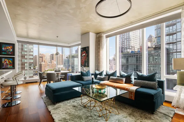 $3,750,000 | 1 West End Avenue, Unit 9D | Upper West Side