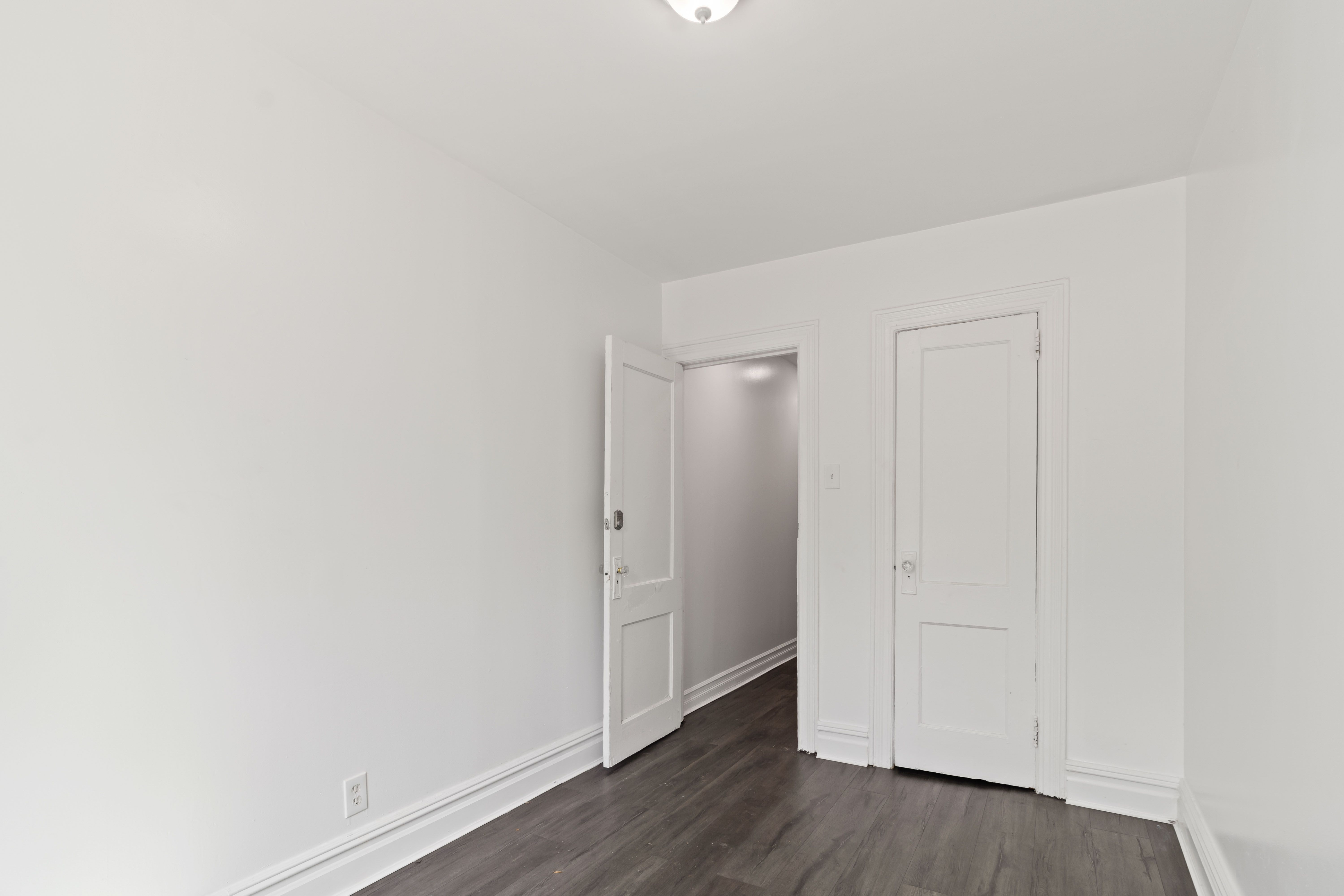 31-24 Steinway Street, Unit 2 Queens, NY 11103 - Photo 6 of 8 a view of an empty room