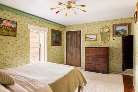 $9,450,000 | 34 Gramercy Park East, Unit PHB | Gramercy