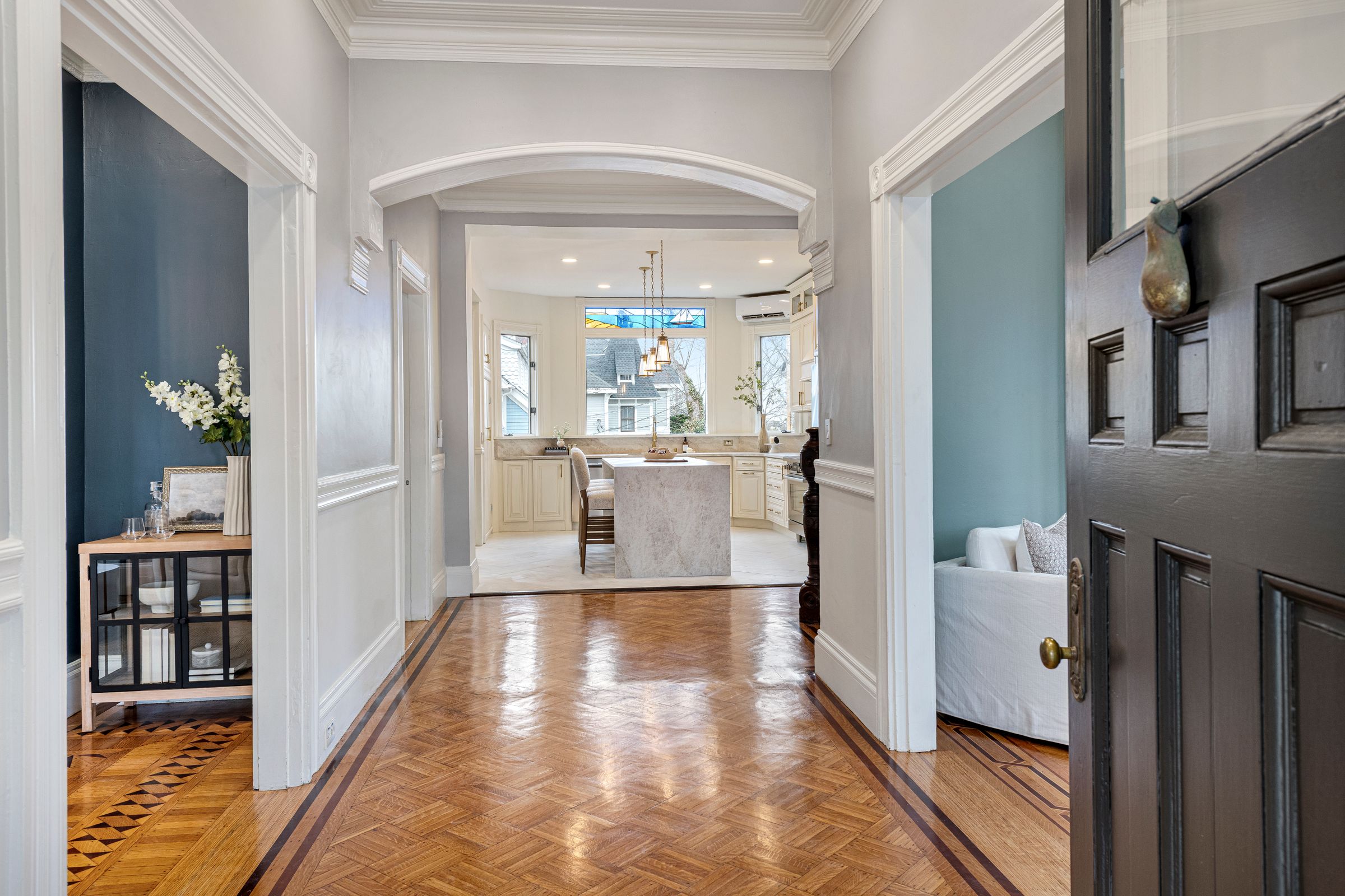 164 Prospect Street Providence, RI 02906 - Photo 2 of 40