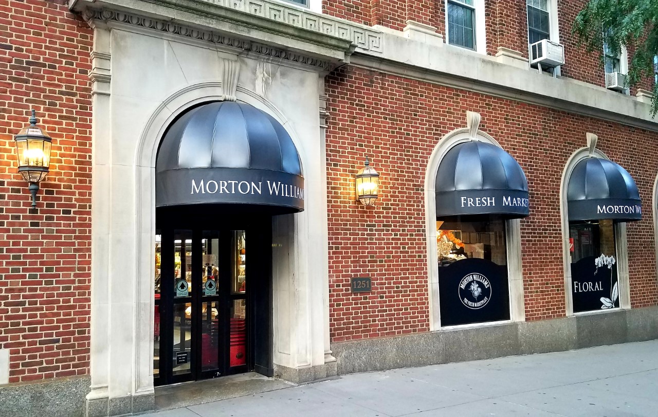169 East 69th Street, Unit 7/8 B Manhattan, NY 10021 - Photo 23 of 30 a view of entryway with a front door