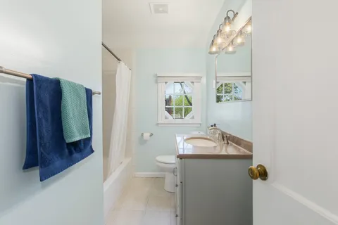 $750,000 | 9512 Saybrook Avenue, Silver Spring, MD 20901