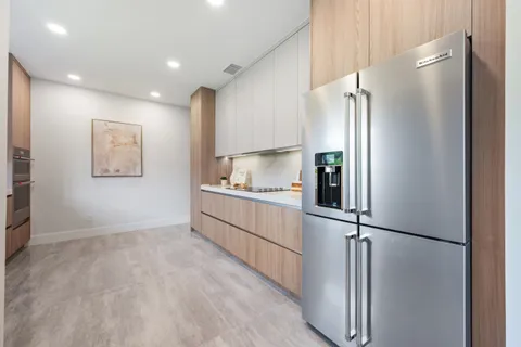 $2,200,000 | 1405 Lenox Avenue, Miami Beach, FL 33139