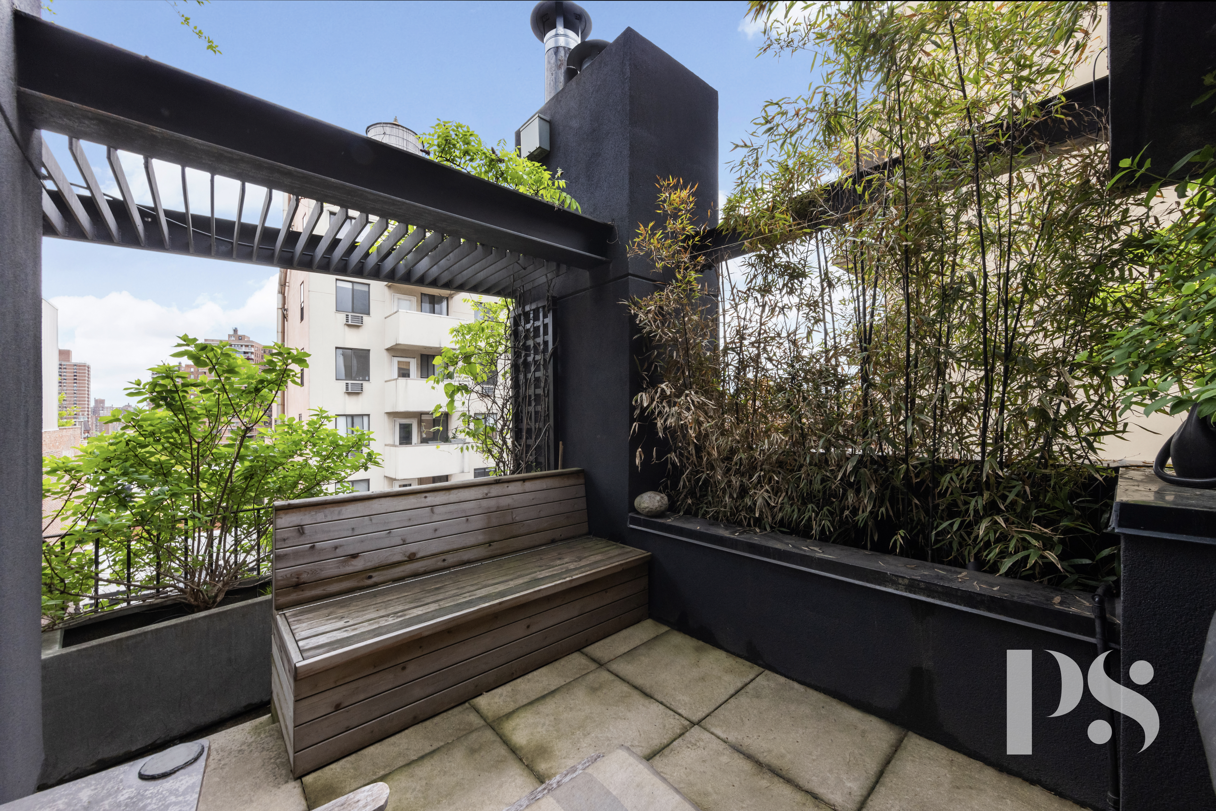 60 Orchard Street, Unit PH Manhattan, NY 10002 - Photo 10 of 19 a view of sitting area in front of building