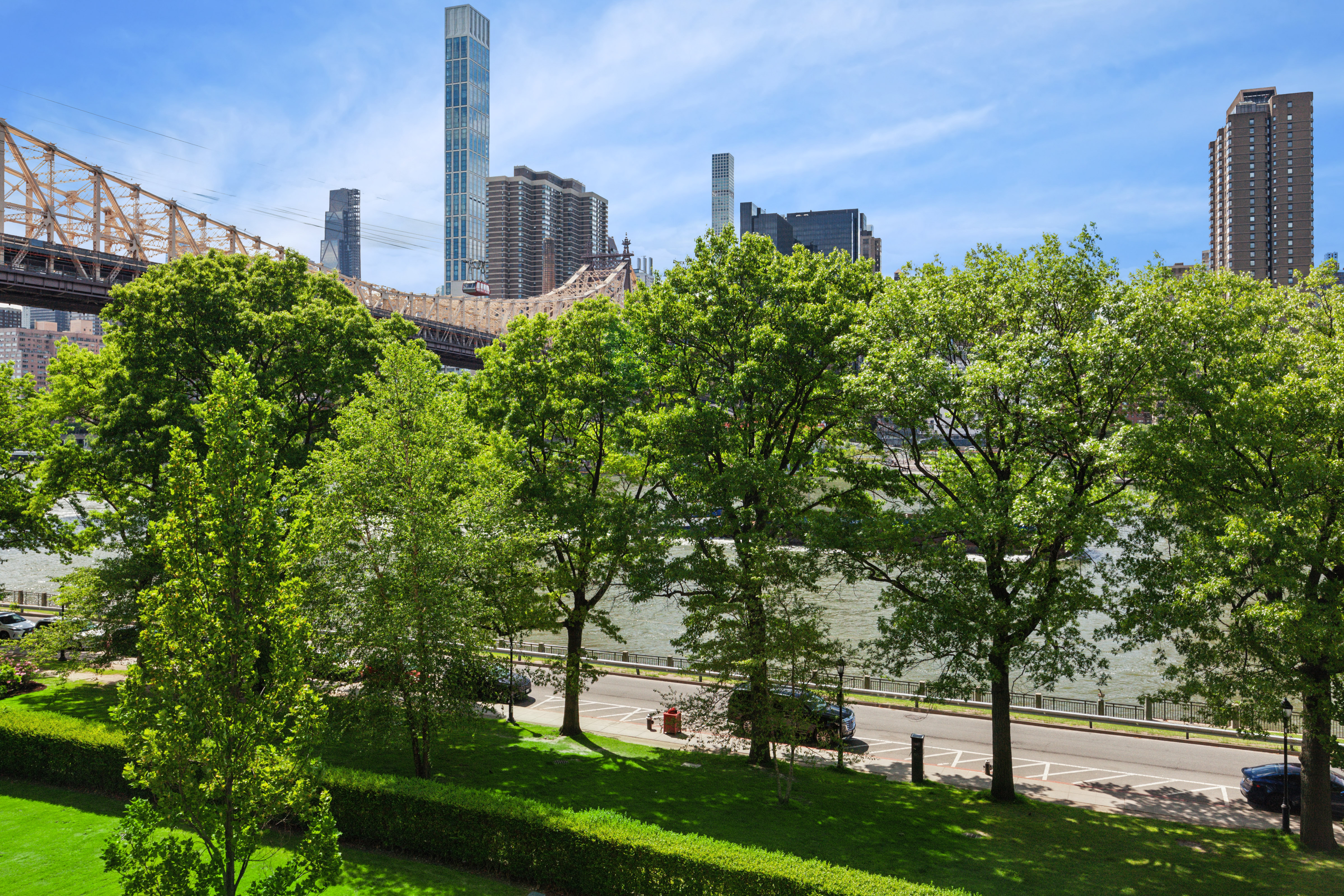 415 Main Street, Unit 4G Manhattan, NY 10044 - Photo 6 of 19