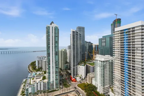 $899,000 | 1155 Brickell Bay Drive, Unit PH109, Miami, FL 33131