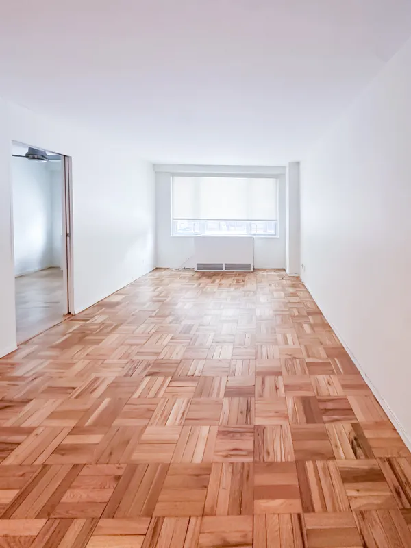 $4,200 | 301 East 22nd Street, Unit 2H | Gramercy
