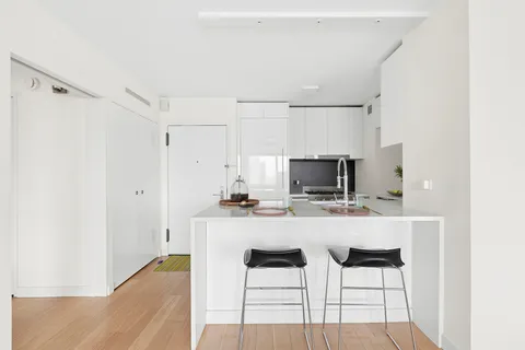$1,795,000 | 301 West 53rd Street, Unit 18A | Hell's Kitchen