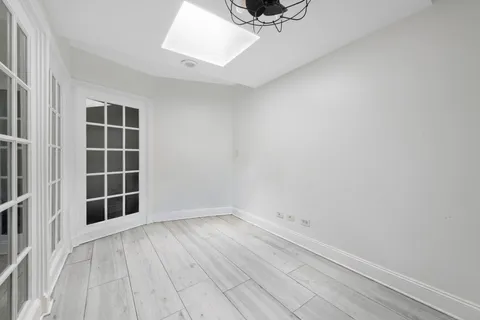 $1,250,000 | 350 East 62nd Street, Unit PHD | Lenox Hill