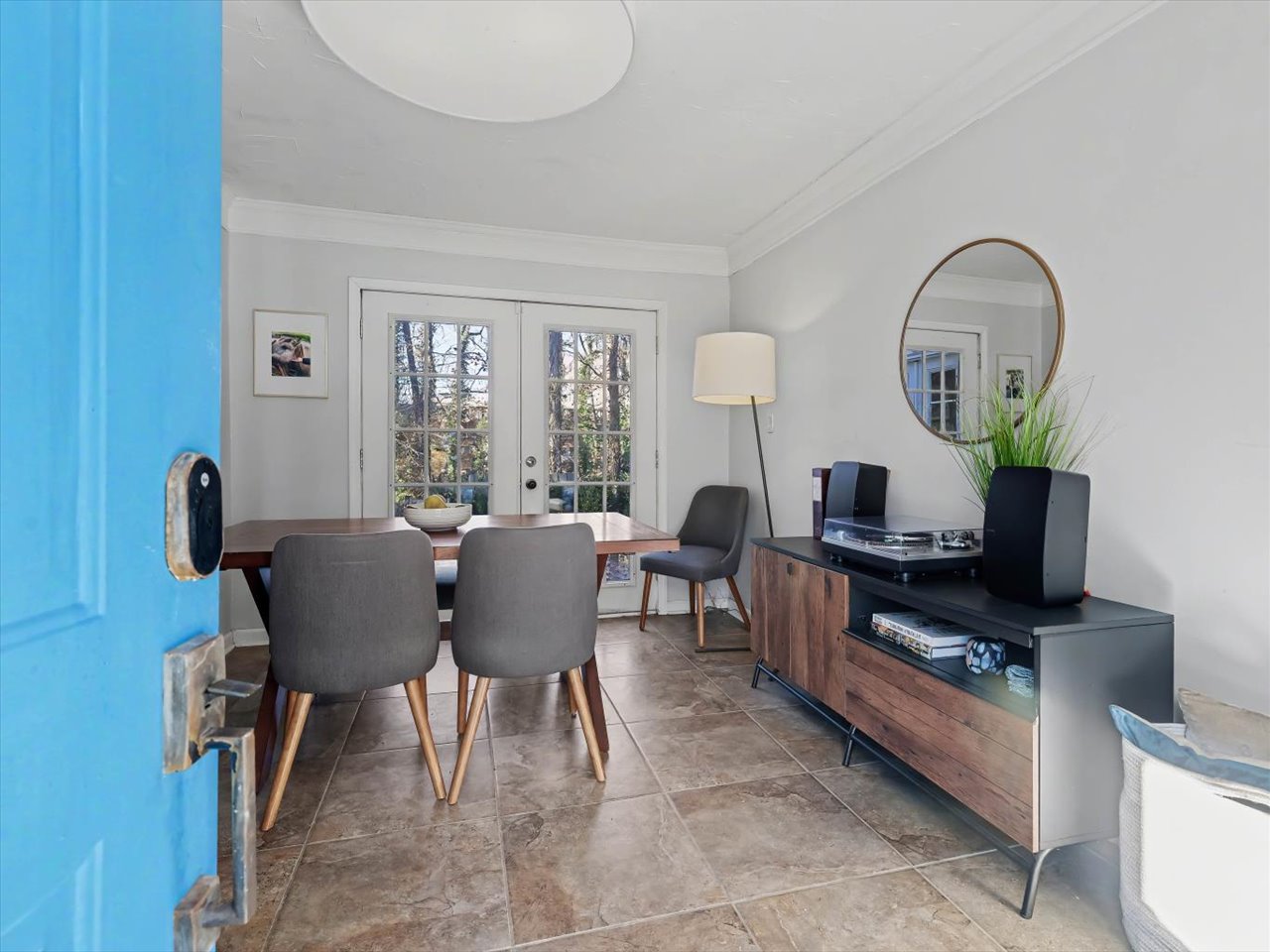 3305 Pinecrest Drive Raleigh, NC 27609 - Photo 5 of 47