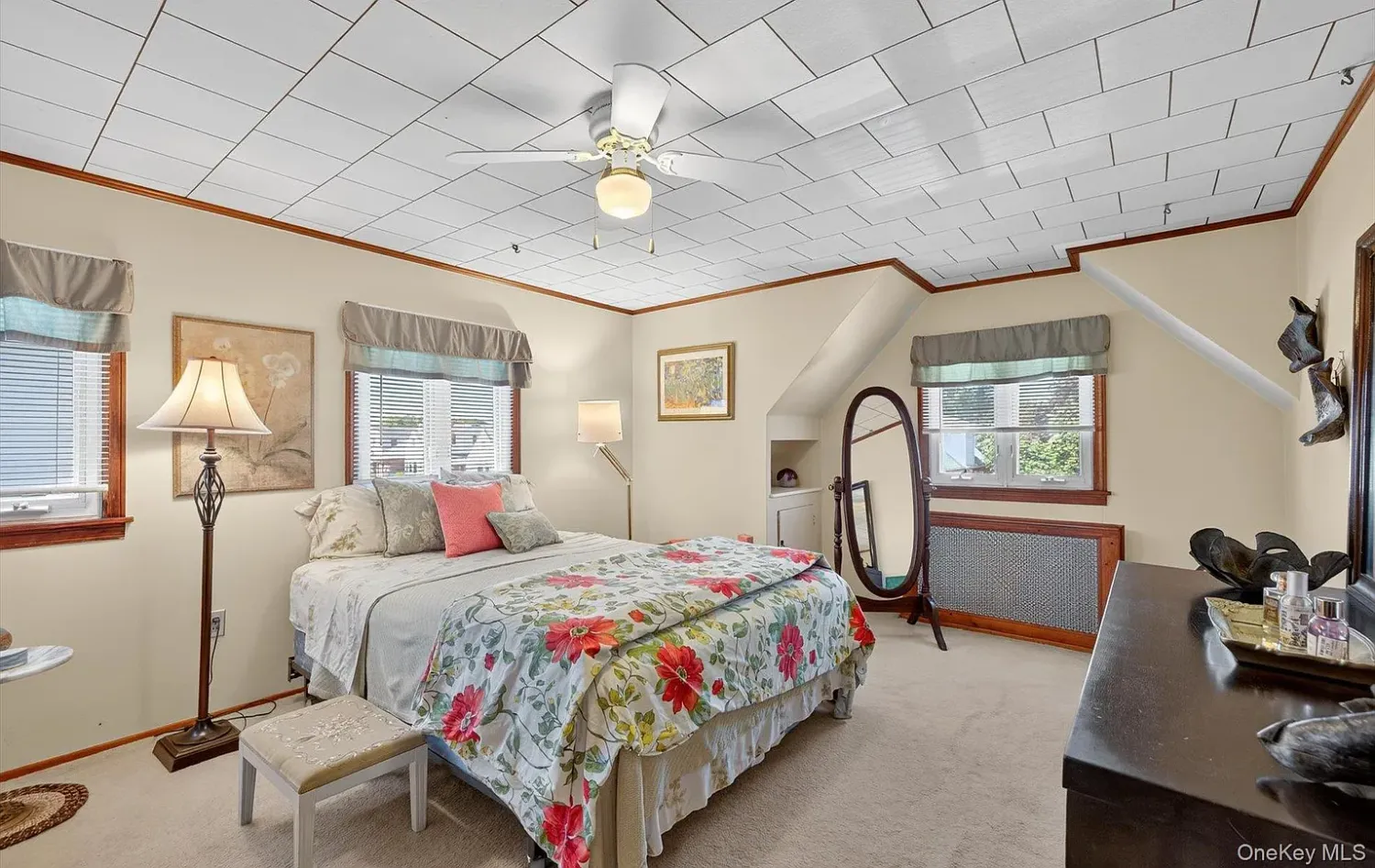 $978,000 | 227 Brown Street, Mineola, NY 11501