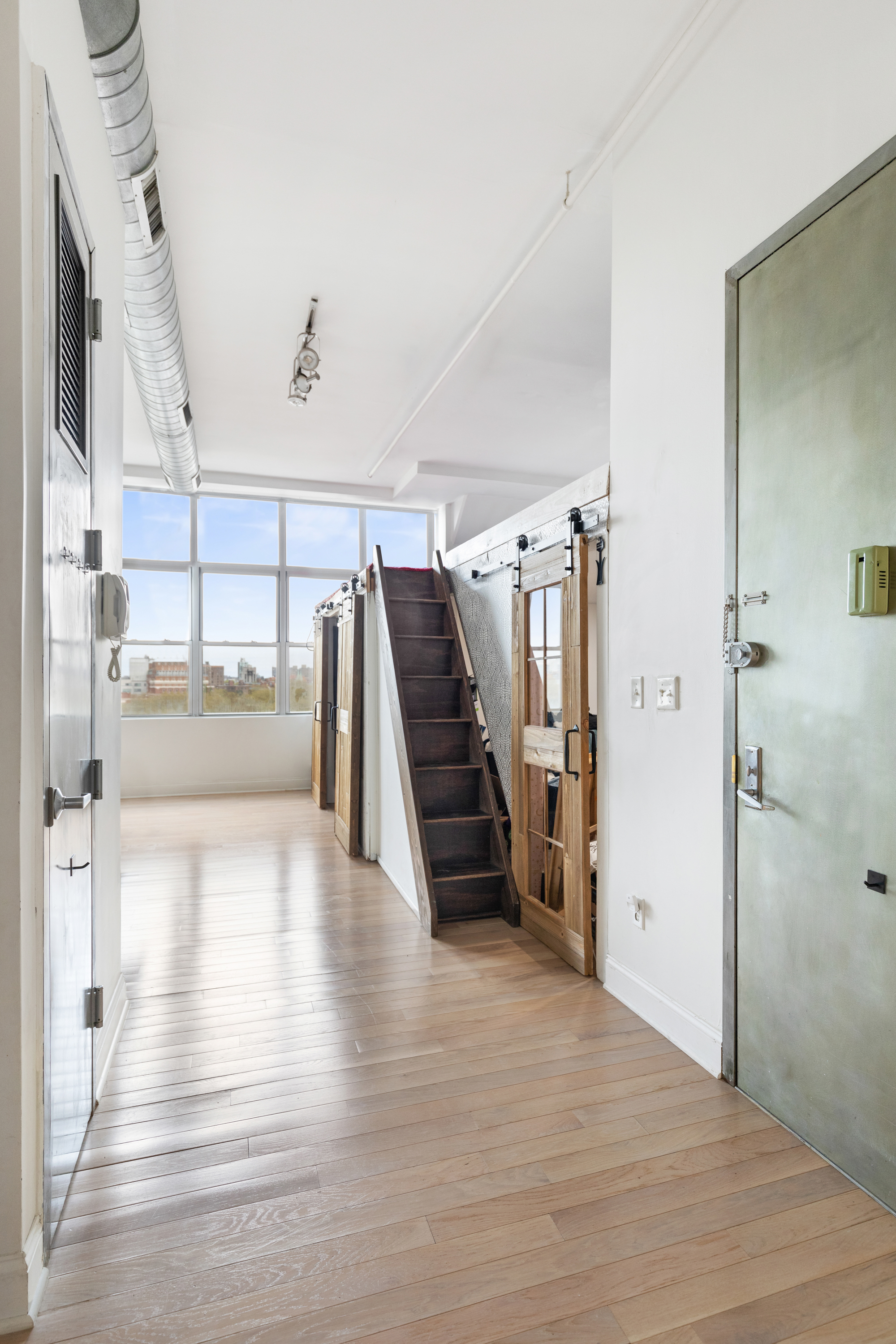 176 Johnson Street, Unit 8B Brooklyn, NY 11201 - Photo 4 of 13