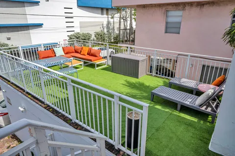 $4,250,000 | 7643 Harding Avenue, Miami Beach, FL 33141