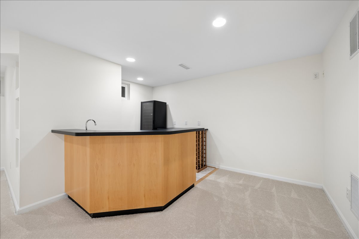 18710 Severn Road Gaithersburg, MD 20879 - Photo 76 of 96