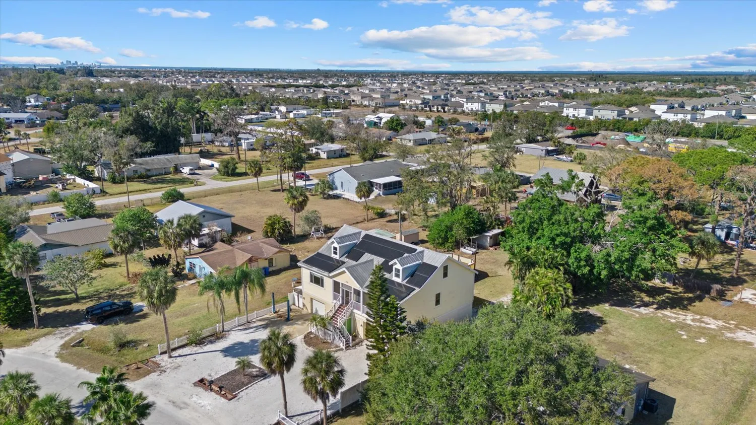 $574,900 | Undisclosed Address, Ruskin, FL 33570