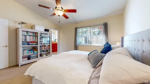 $695,000 | 1678 Creekview Court, Petaluma, CA 94954