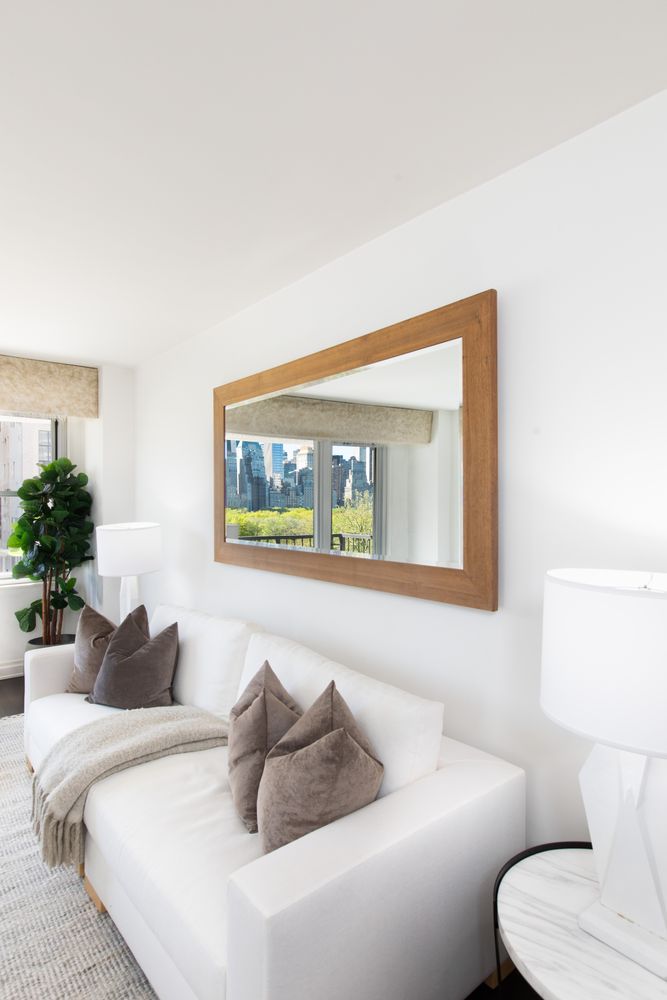 $1,650,000 | 80 Central Park West, Unit 10C | Upper West Side