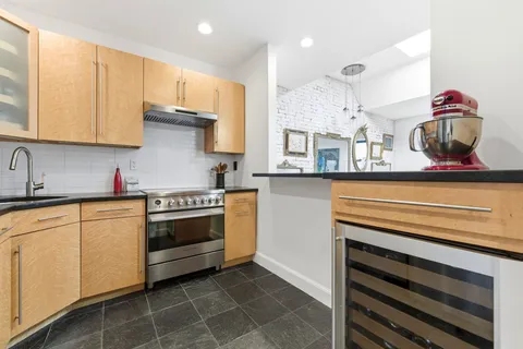 Contact Agent | Columbus Avenue, Boston, MA 02118