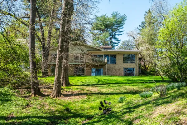 $1,485,000 | 9115 Levelle Drive, Chevy Chase, MD 20815