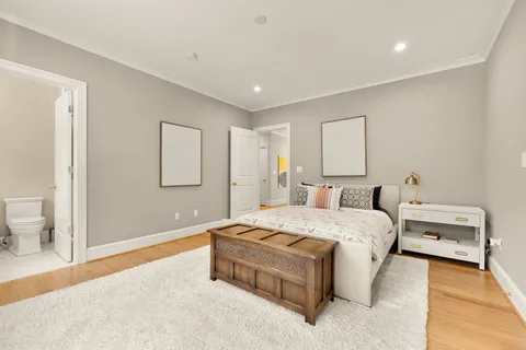 $4,100,000 | 5537 Hawthorne Place Northwest, Washington, DC 20016