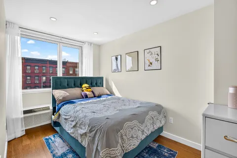 $500,000 | 4907 4th Avenue, Unit 3A | Sunset Park